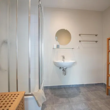 Bel 'vu アパート *