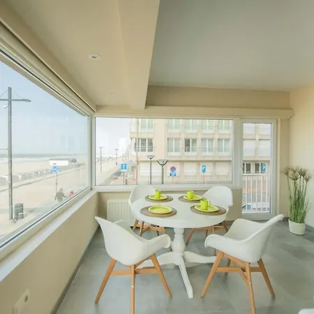 Bel 'vu アパート *